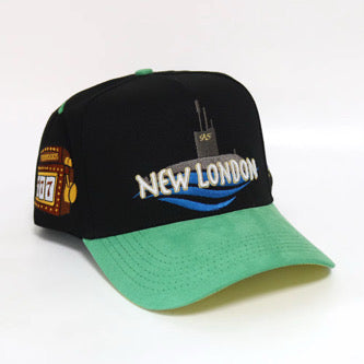 New London Men's Snapback Hat - Black/Green